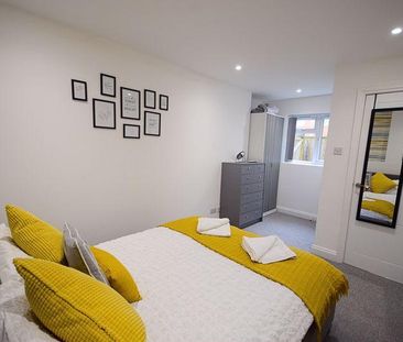 1 bedroom ground floor flat to rent - Photo 2