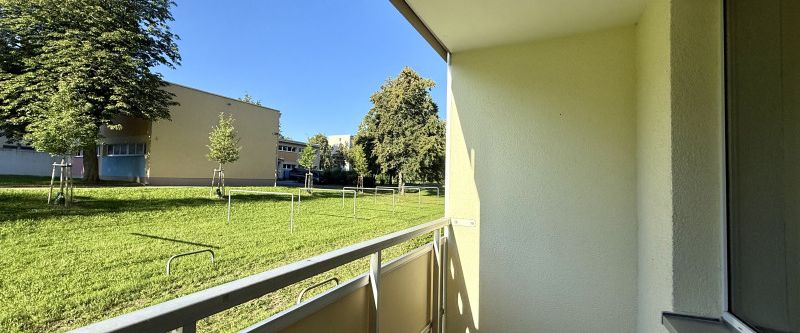 Balkon / Helle Wohnung - Photo 1