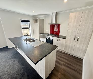 8 Avalon Park Drive, Avalon - Photo 5