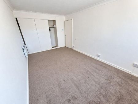 2 bedroom maisonette to rent - Photo 5