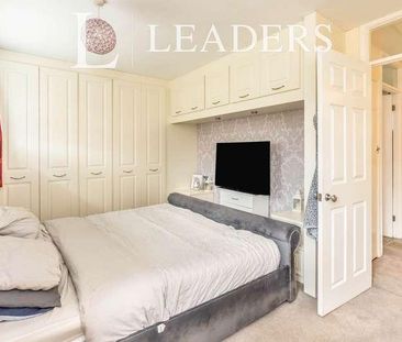 Hornbeam Road, Havant, PO9 - Photo 5