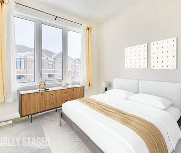 For Lease - 16 Tay Lane, Richmond Hill, Ontario - Photo 2