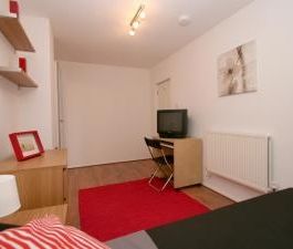 Room in a Shared House, Bywater Place, SE16 - Photo 4