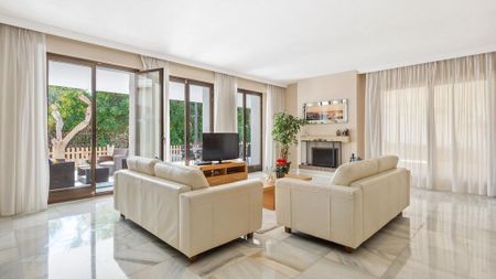 Luxury Villa for rent in Puerto Banus, Spain - Photo 5