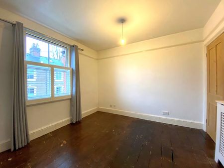 Cheselden Road, Guildford, Surrey, GU1 - Photo 2