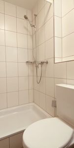 3.OG-mitte Nr. 2032, Total sanierte Single Wohnung - Foto 3