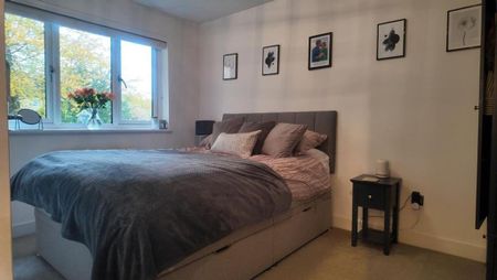 3 bedroom terraced house to rent - Photo 5