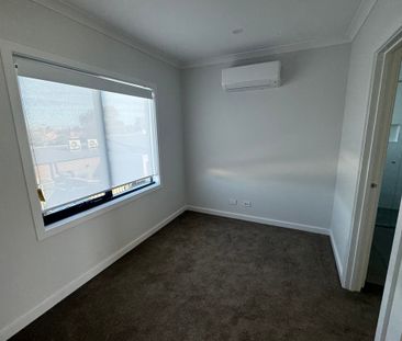 BRAND NEW 2 BEDROOM TOWNHOUSE - Photo 6