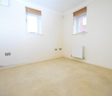 4 bedroom semi-detached house to rent - Photo 3