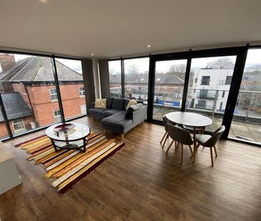 2 bedroom penthouse to rent - Photo 2