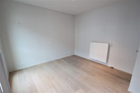 Appartement te huur - Foto 2
