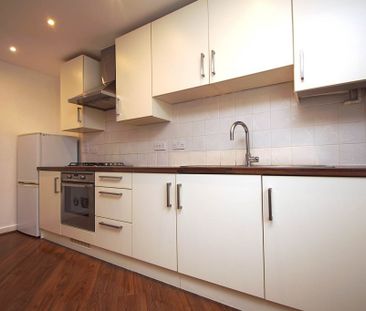 2 bed Ground Floor Flat for rent - Photo 1