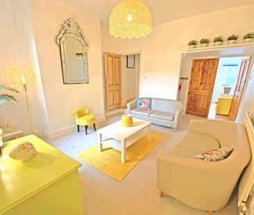 4 bedroom terraced house to rent - Photo 2