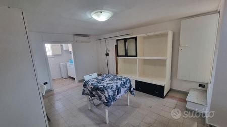 Monolocale arredato in centro a Bari - Foto 2