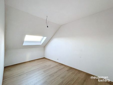 BEN - Nieuwbouwwoning met 4 slaapkamers en carport - Photo 5