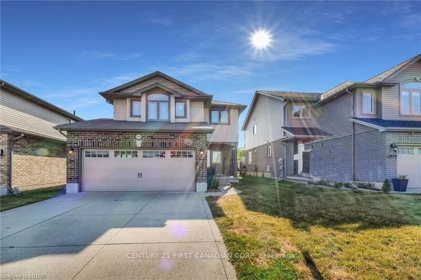 For Lease - 2062 Cherrywood Trail, London North, Ontario - Photo 1