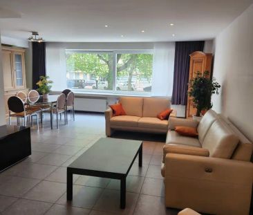 Ruim 3-kamer appartement met terras nabij het station en het stadsc... - Photo 5