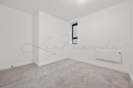 Caroline Street, Limehouse, E1 - Photo 2