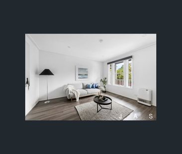 Spacious Modern Living. - Photo 1