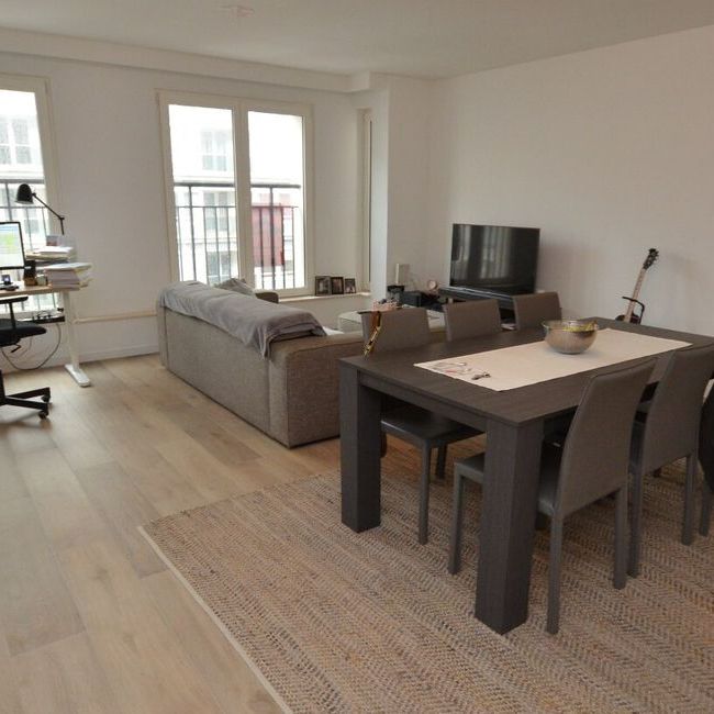 Appartement te huur in Oostende voor € 850 met 2 slaapkamers - Photo 1