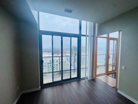 For Lease - 105 The Queensway N/A Unit# 3501, Toronto, Ontario - Photo 3