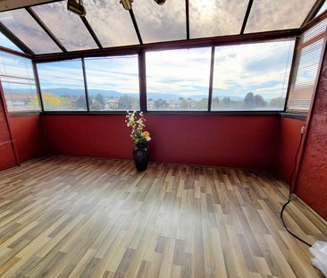 Spacious 3 bed 1 bath condo in the heart of Rutland - Photo 3