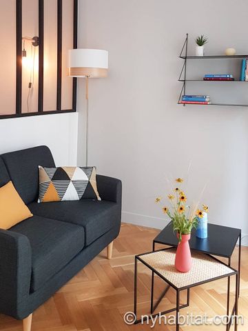 Logement à Paris, Location meublée - Photo 3