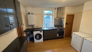 Sir Henry Parkes Road, Coventry - Photo 2