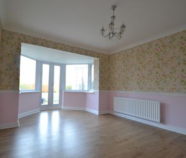 4 bedroom detached house to rent - Photo 5