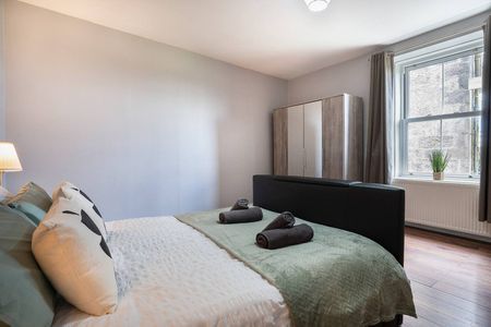 Queen Anne Street - Photo 3