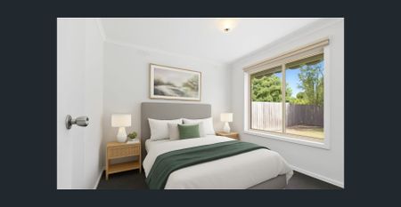 Comfortable Family Living Just Moments from Seaford Beach - Photo 5