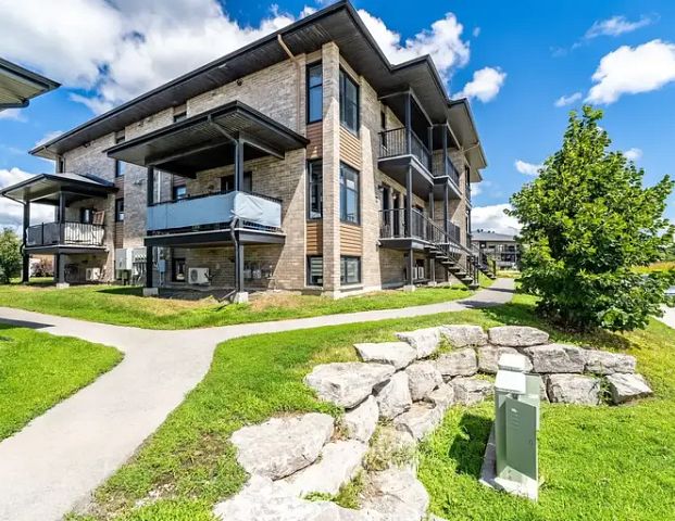 Gatineau-Plateau portfolio | 169 Dublin Street, Gatineau - Photo 1