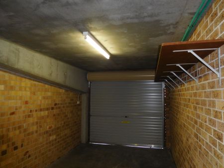 Good size and close to The Jucntion shopping precinct. - Photo 3