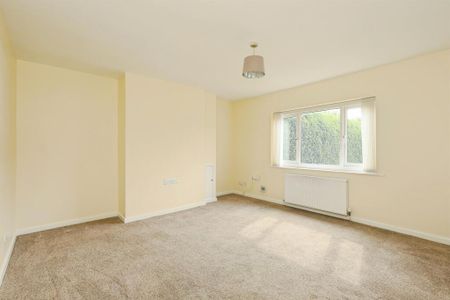 Essex Road, Doncaster, Bircotes - Photo 5