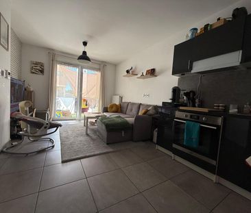 Location Appartement 2 pièces 40m² MEYZIEU 69330 - Photo 4