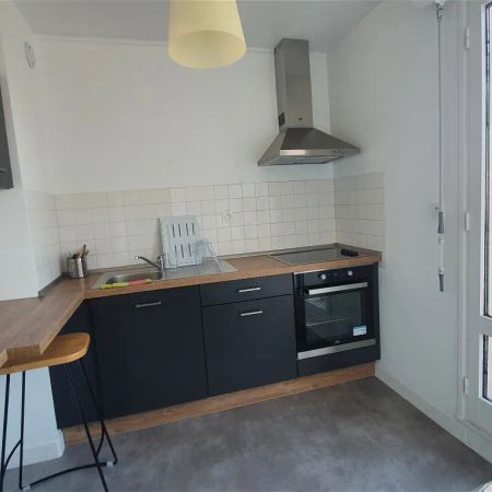 Location appartement 1 pièce - 34m² à Saint brieuc (22000) - Photo 4