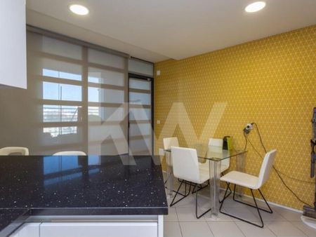 Apartamento T4 em Lisboa - Photo 2