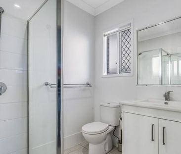 Stylish Family Sanctuary with Modern Comforts – A Must-See in Park ... - Photo 2