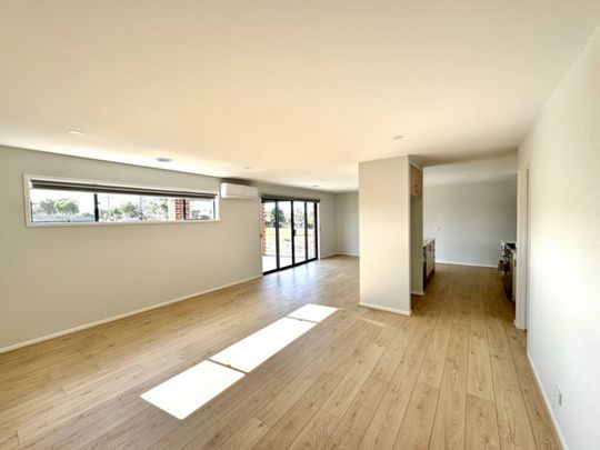 Welcome to 30 McCarthy Street, Churchill! - Photo 1