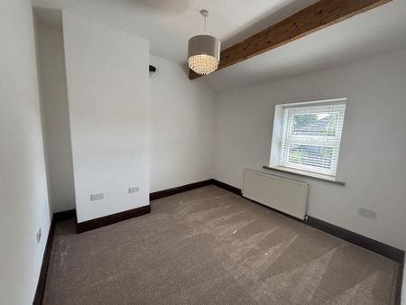 2 bedroom cottage to rent - Photo 2