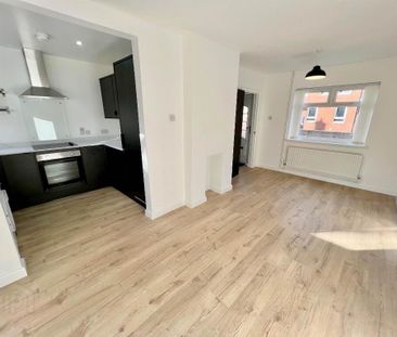 17 Hillsborough Gardens, Belfast, BT6 9DT - Photo 6
