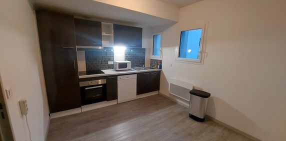 Location Appartement 2 pièces 46m² - Photo 2