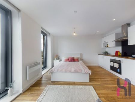 Studio to rent - Photo 2