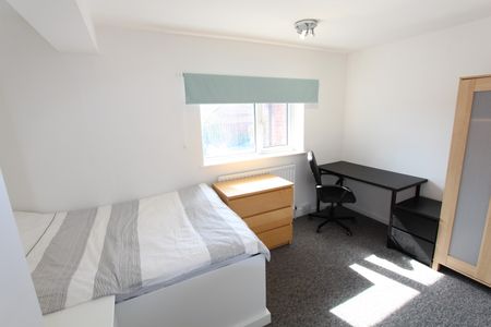 35 Hermitage Road - Photo 5