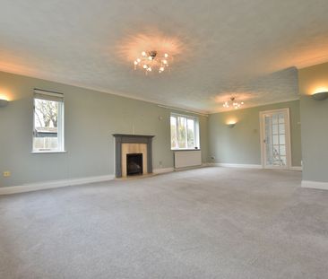 5 bedroom bungalow to rent, - Photo 6