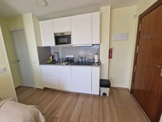 Alquiler de piso en Calle Alhamar, 10 - Photo 1