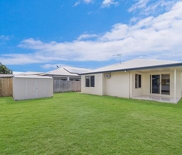 Modern and Comfortable Family Home in Quiet Idalia Pocket! - Photo 3