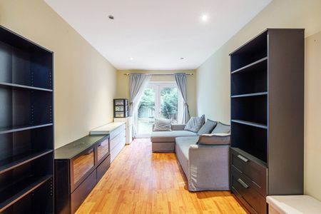 Lancaster Road, London, SE25 - Photo 2