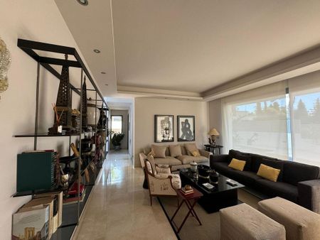 Marbella Golden Mile, Marbella, Andalusia 29602 - Photo 2