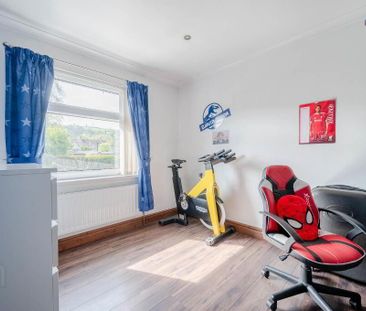 38 Creevy Avenue, Belfast, BT5 7PN - Photo 5
